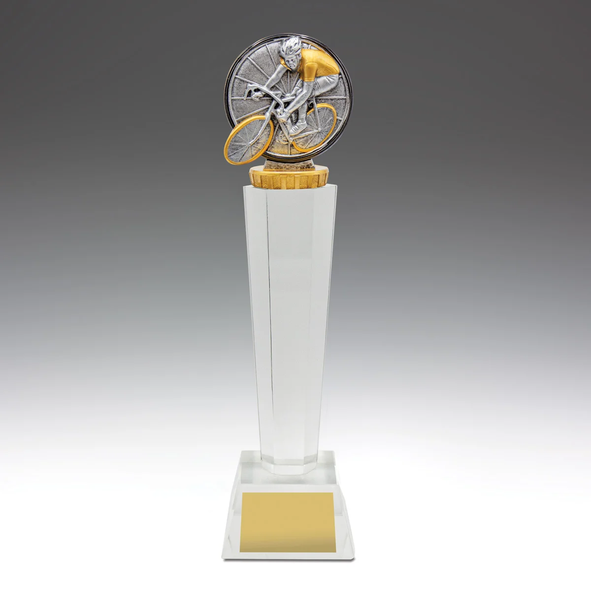 uc64a-grey-bg Cycling crystal with crystal construction