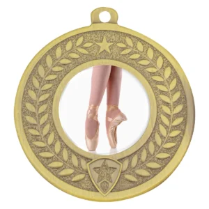 Gold distinction - ballet with metal construction