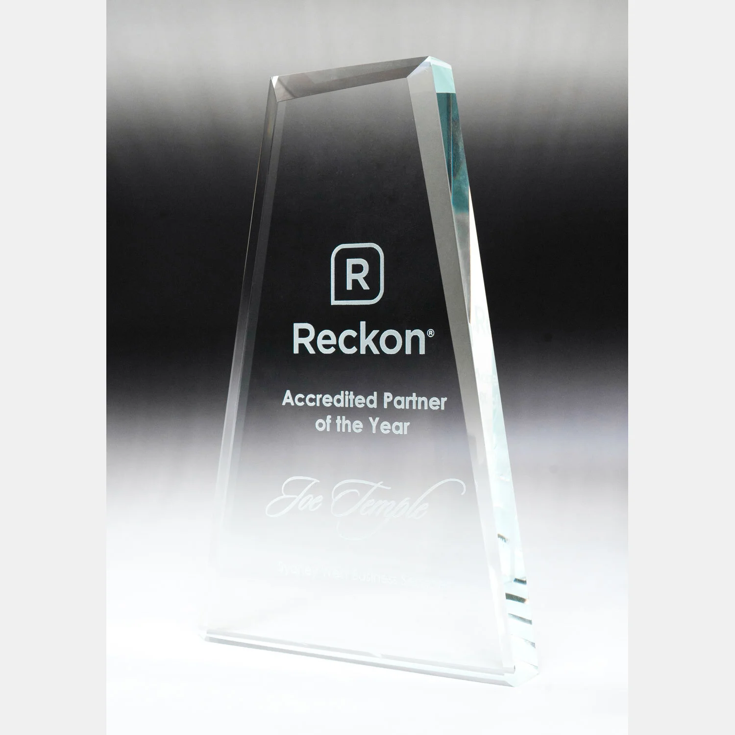 1368-1-clear-grey-bg Clear essense glass-trapezoid with glass construction
