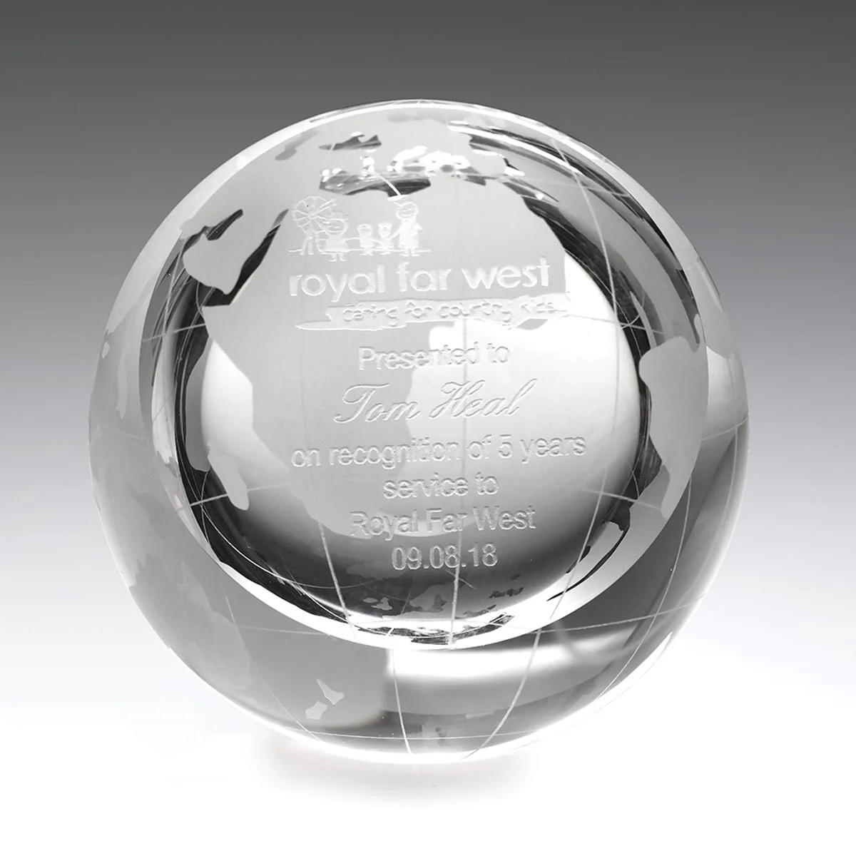 Globe paperweight with crystal construction