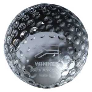 Golf crystal paperweight with crystal construction