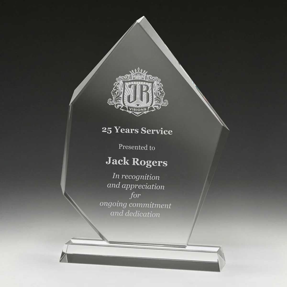 cc955s-grey-bg Premier peak crystal with crystal construction