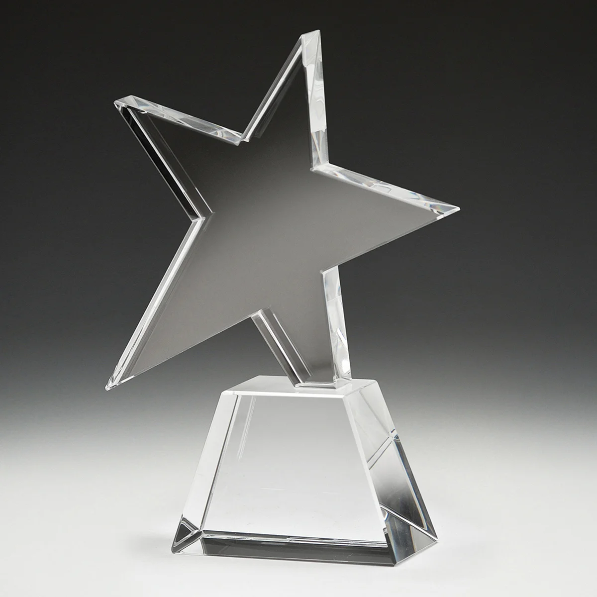 cc504-grey-bg Supreme star with crystal construction